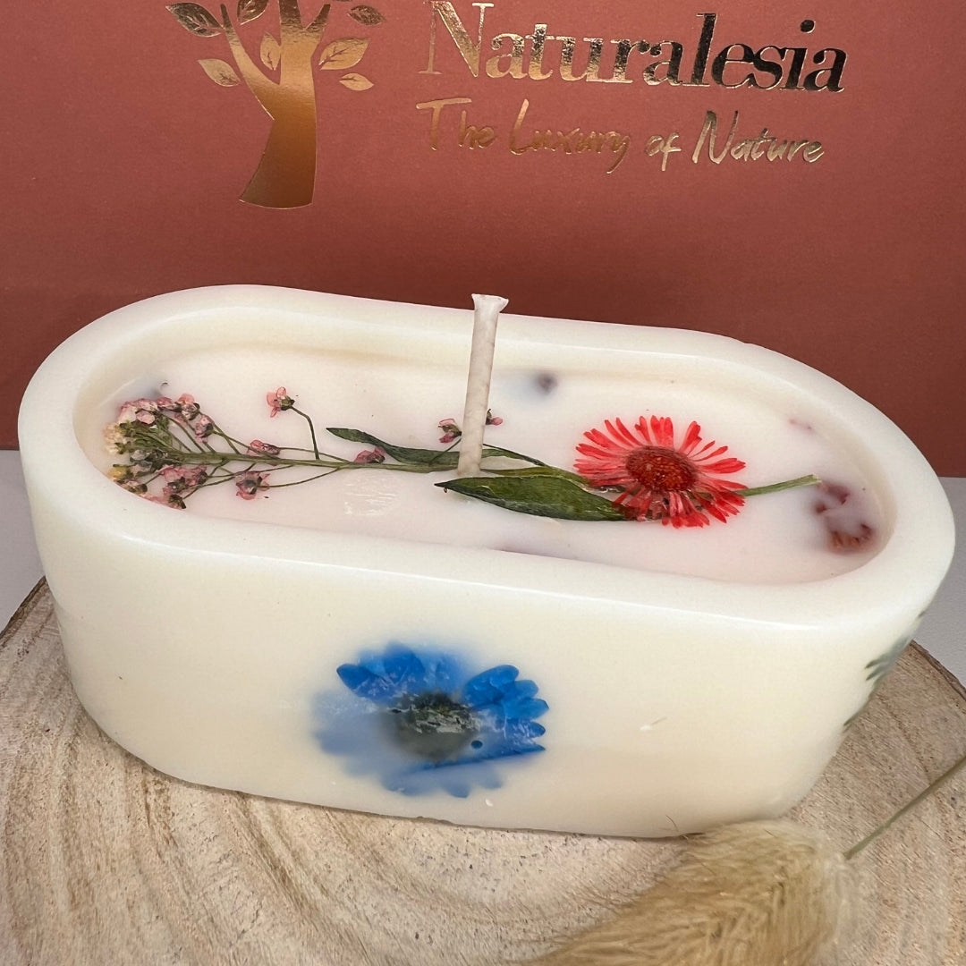 Naturalesia Handmade Soy Wax Candle with Dried Flowers